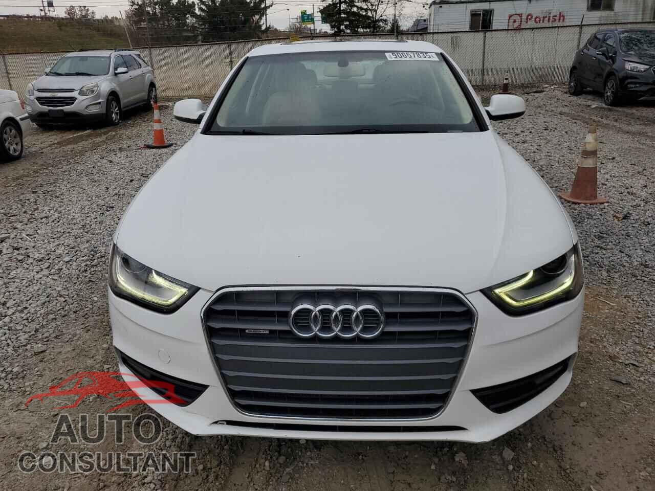 AUDI A4 2013 - WAUFFAFL7DA069569
