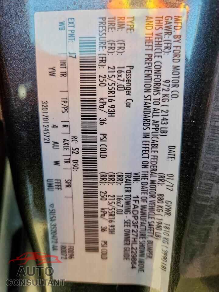 FORD FOCUS 2017 - 1FADP3F27HL229864