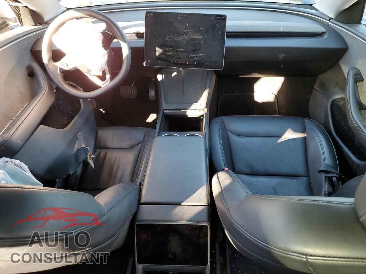 TESLA MODEL 3 2024 - 5YJ3E1EA6RF740866