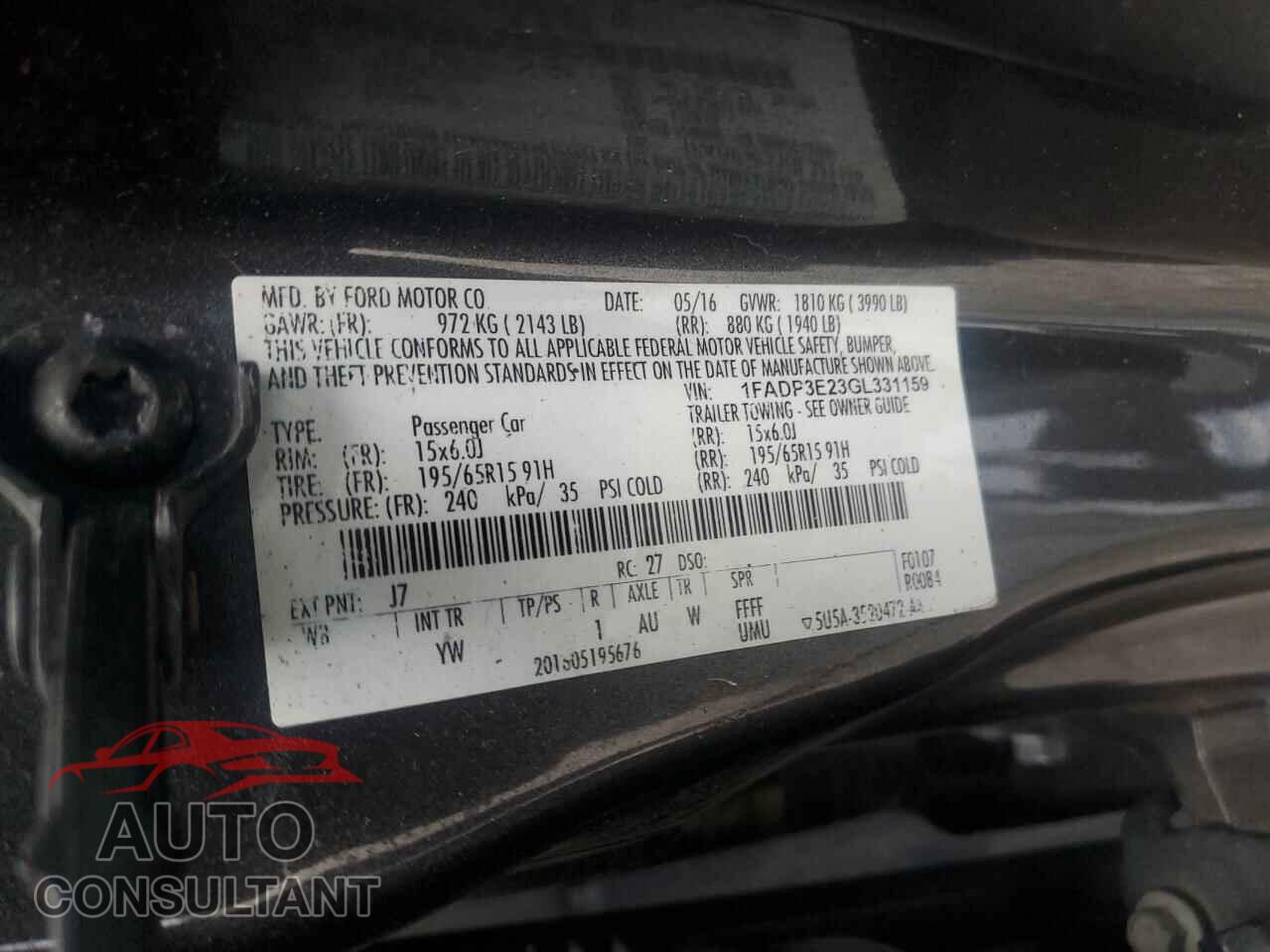 FORD FOCUS 2016 - 1FADP3E23GL331159