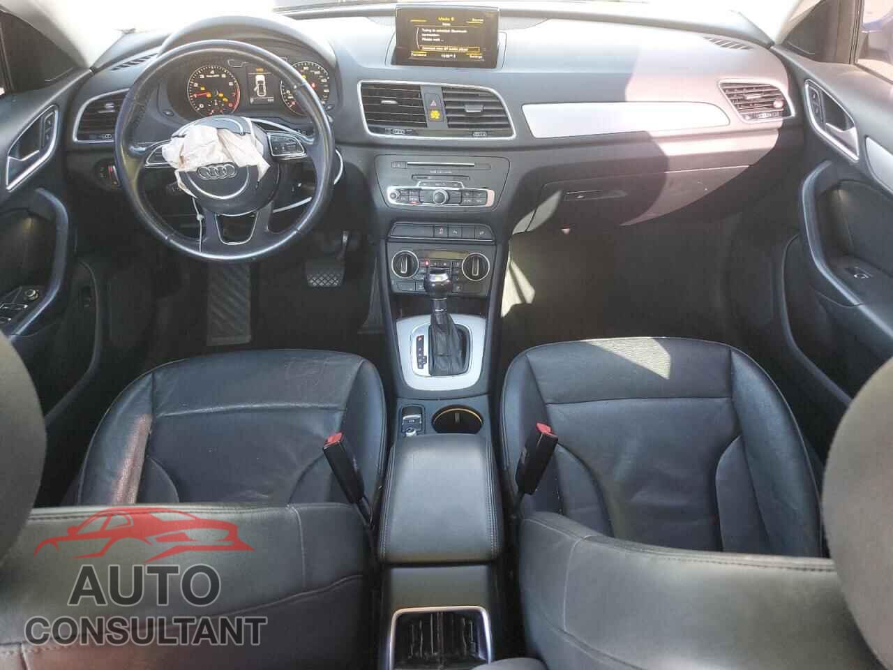 AUDI Q3 2017 - WA1BCCFS3HR014535