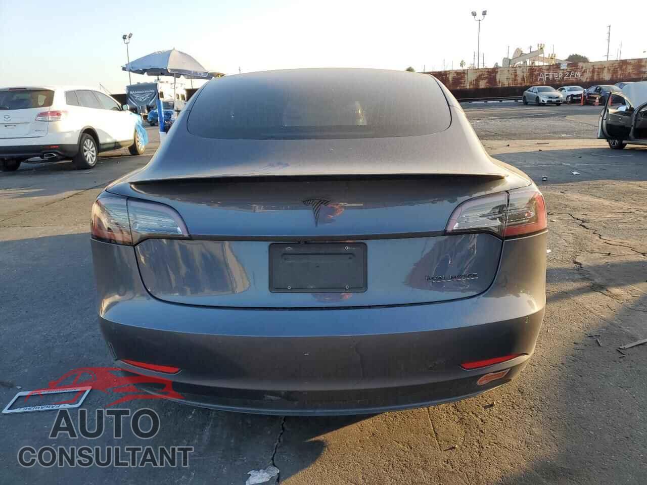 TESLA MODEL 3 2020 - 5YJ3E1EC7LF714589