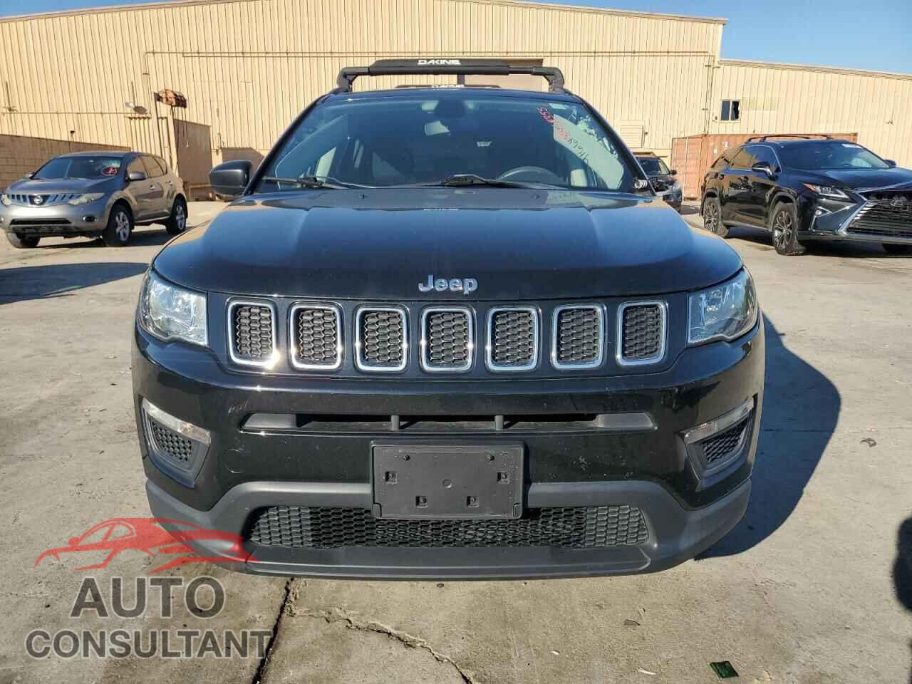 JEEP COMPASS 2019 - 3C4NJDAB8KT681928