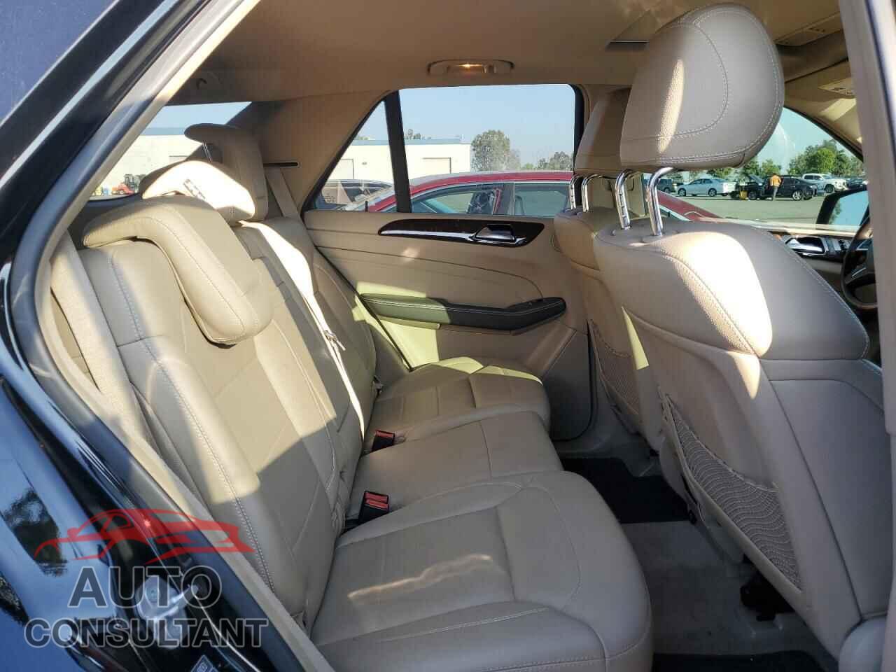 MERCEDES-BENZ M-CLASS 2012 - 4JGDA5HB3CA021727