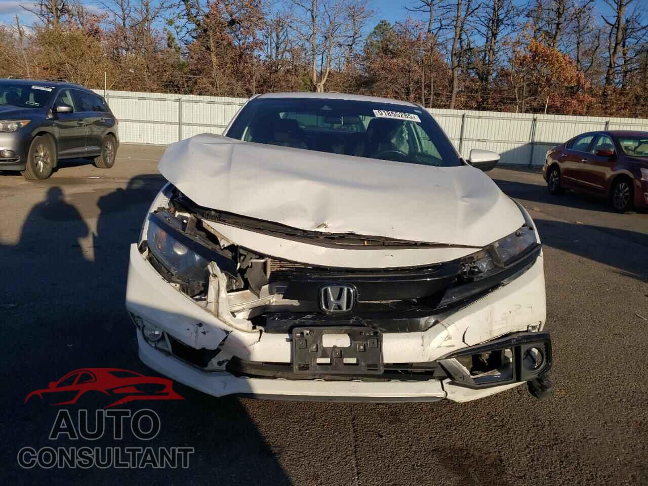 HONDA CIVIC 2019 - 2HGFC4B80KH304165