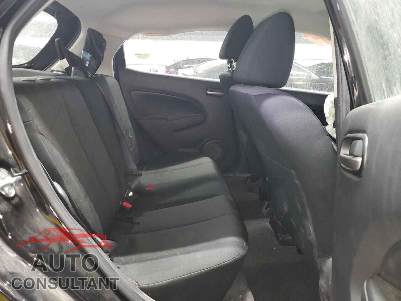 MAZDA 2 2012 - JM1DE1KY3C0152211
