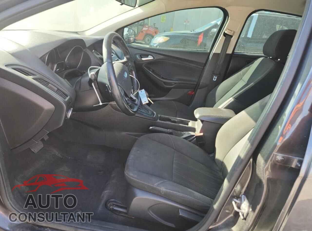 FORD FOCUS 2015 - 1FADP3K29FL346364