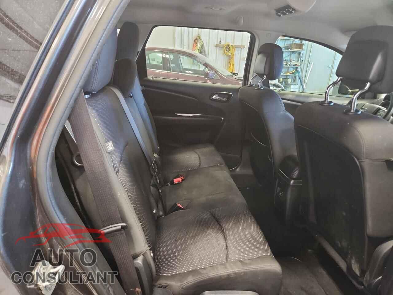 DODGE JOURNEY 2017 - 3C4PDCBG2HT533965