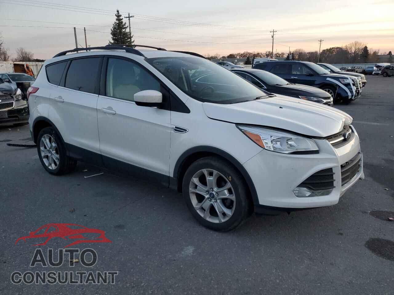 FORD ESCAPE 2013 - 1FMCU0GX6DUB83225