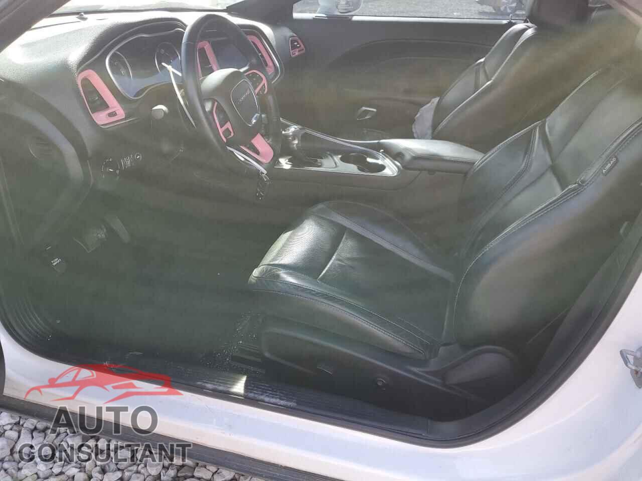 DODGE CHALLENGER 2018 - 2C3CDZAG7JH258230