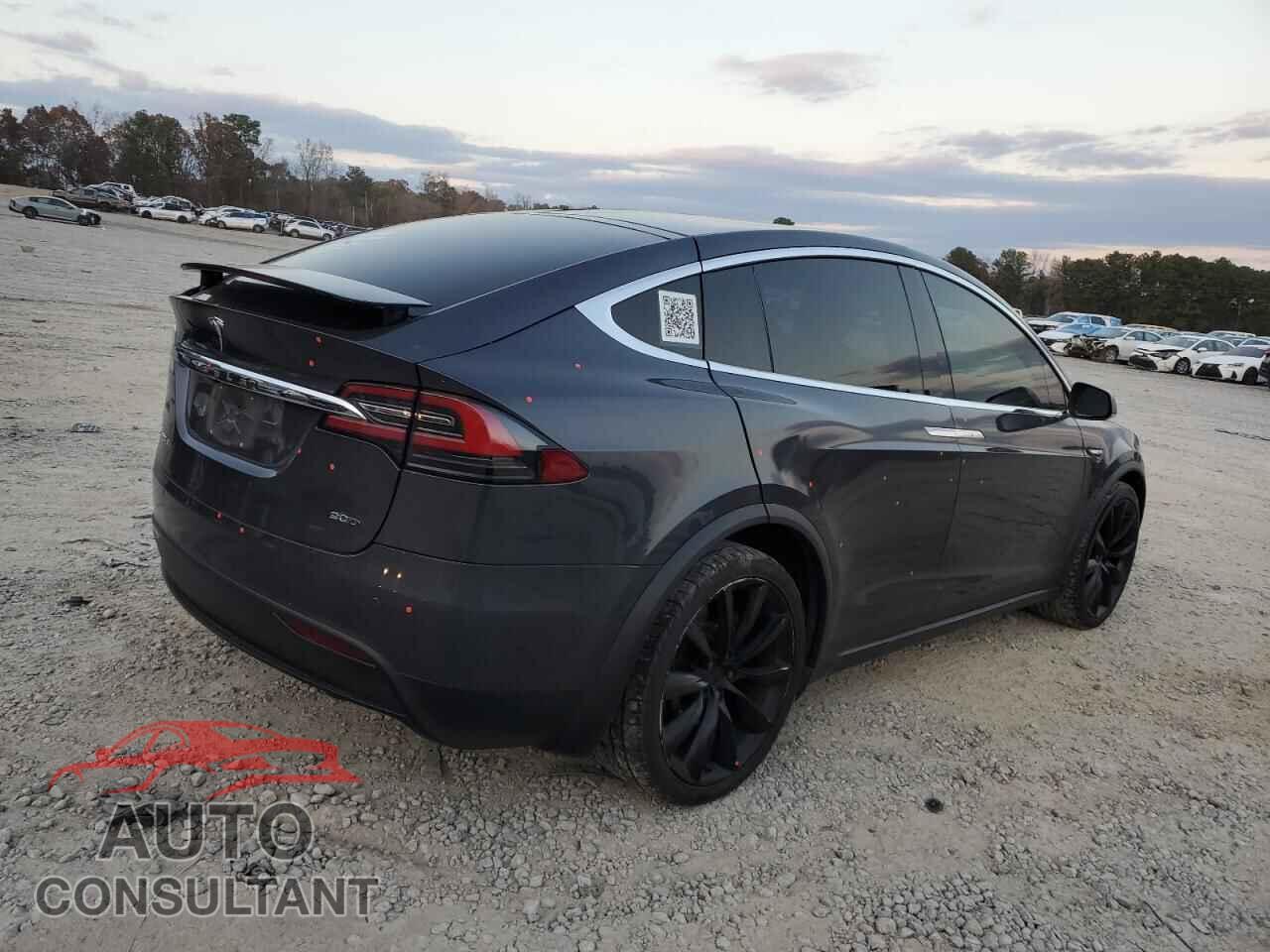 TESLA MODEL X 2016 - 5YJXCBE20GF004539