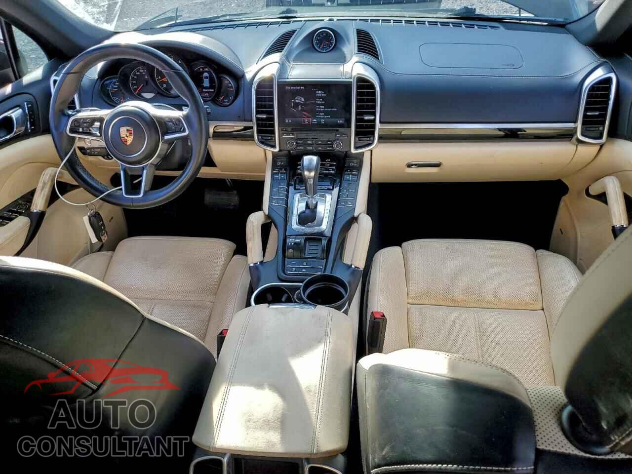 PORSCHE CAYENNE 2017 - WP1AA2A20HKA88043