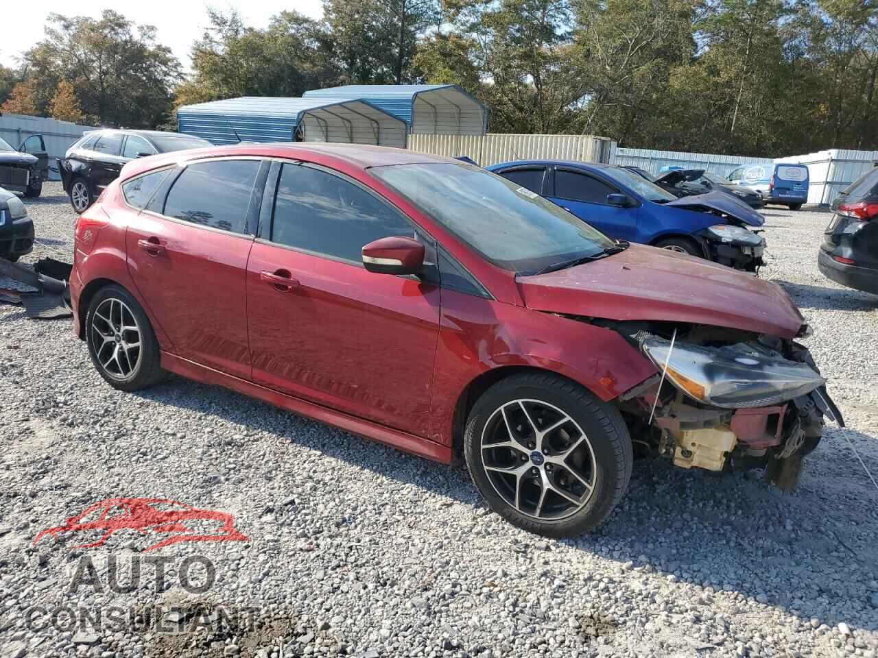 FORD FOCUS 2015 - 1FADP3K22FL215535