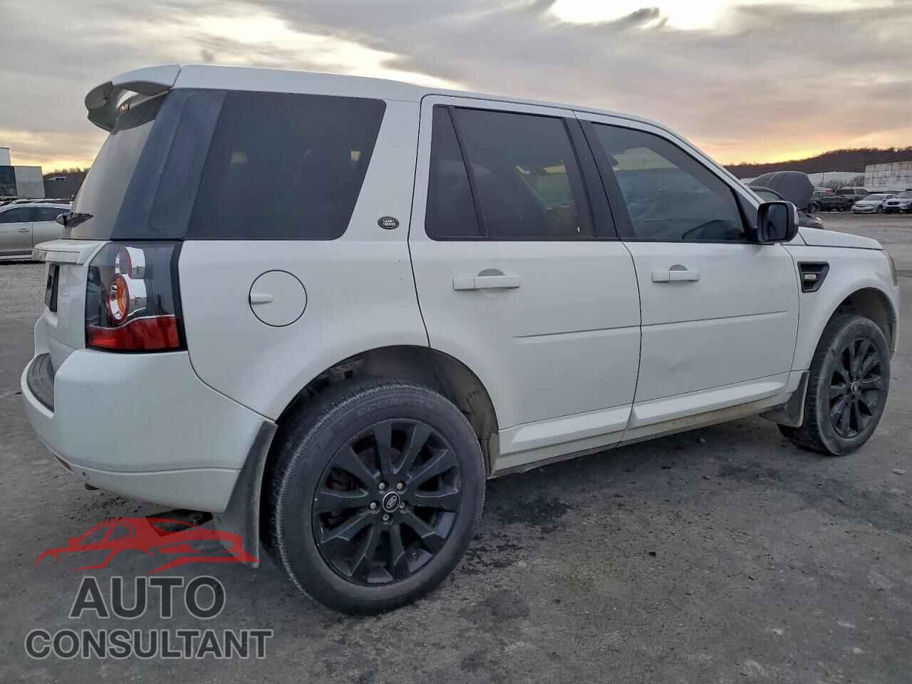 LAND ROVER LR2 2015 - SALFP2BG2FH432328