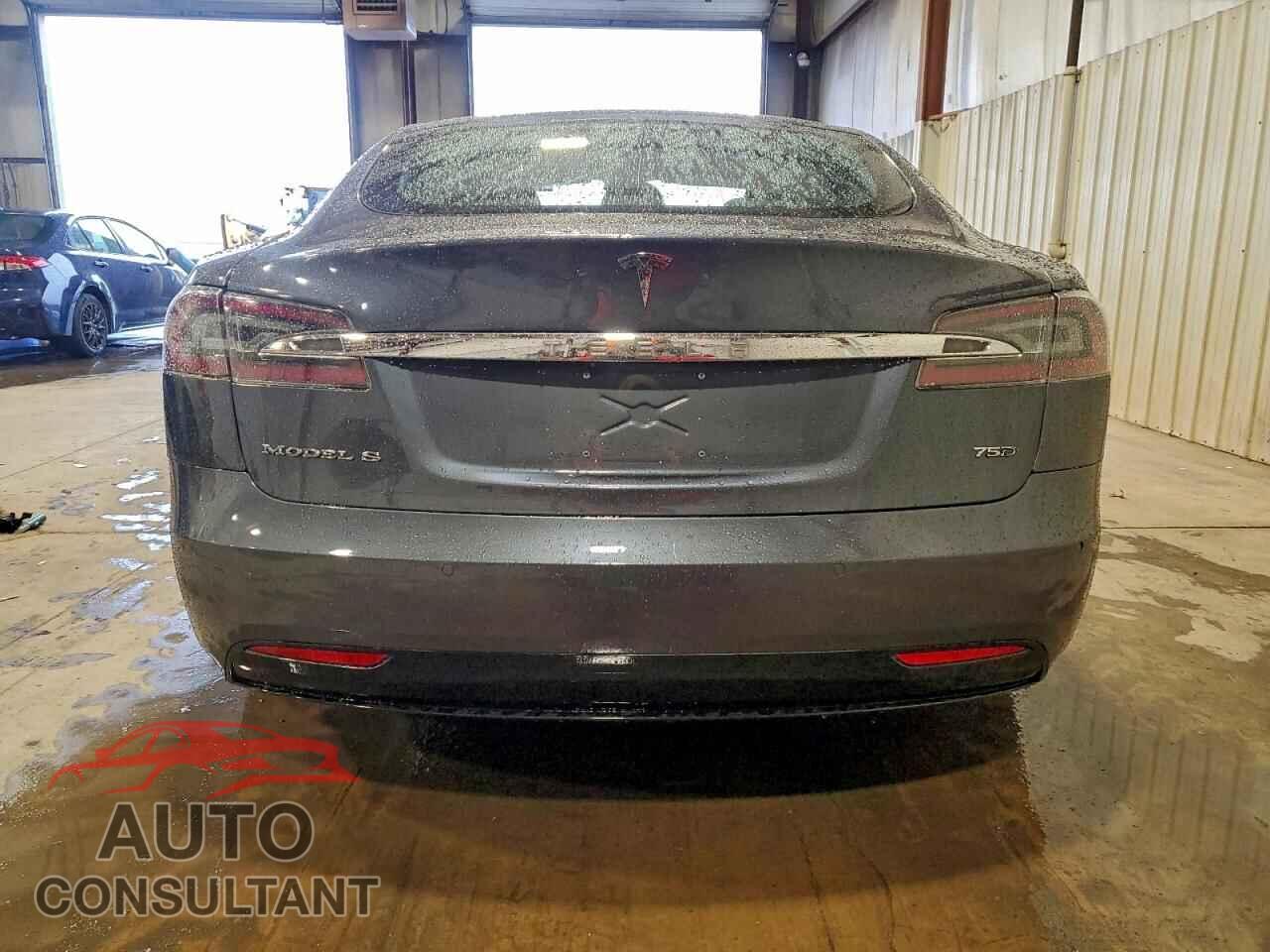 TESLA MODEL S 2017 - 5YJSA1E20HF232228