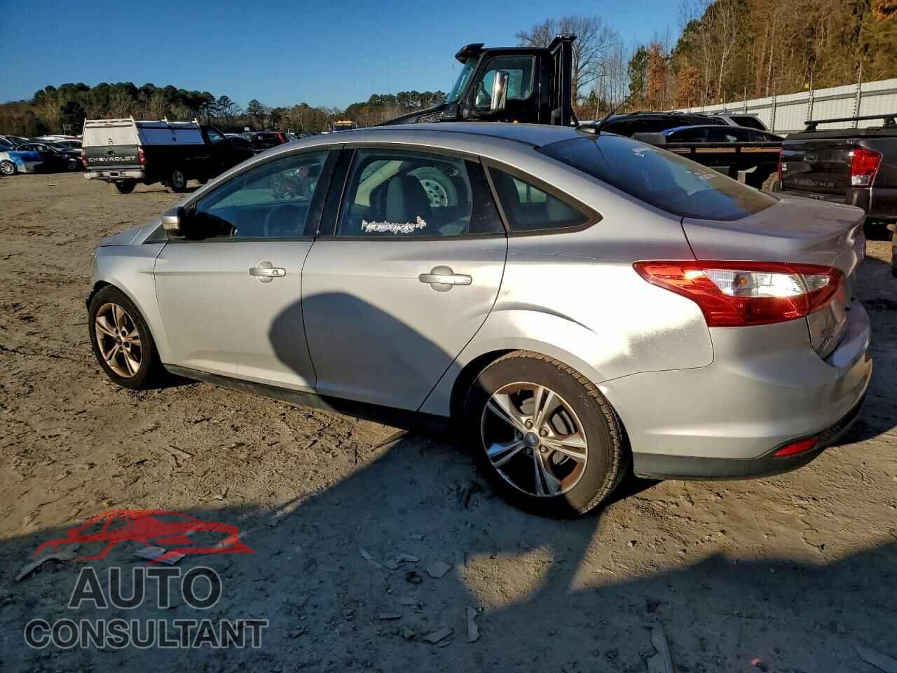FORD FOCUS 2014 - 1FADP3F27EL124463
