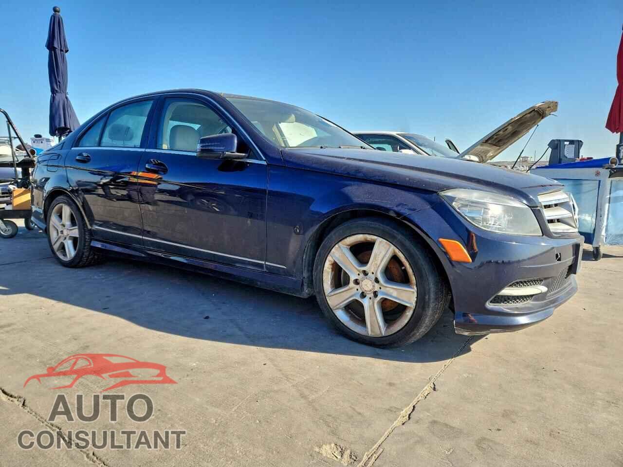 MERCEDES-BENZ C-CLASS 2011 - WDDGF5EB7BR180652