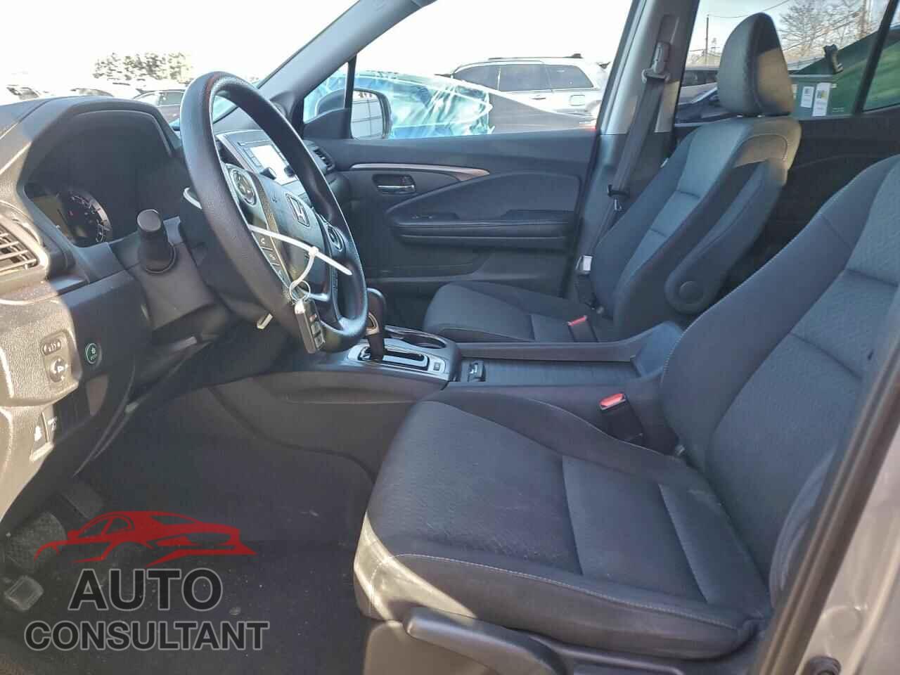 HONDA RIDGELINE 2017 - 5FPYK3F27HB038109