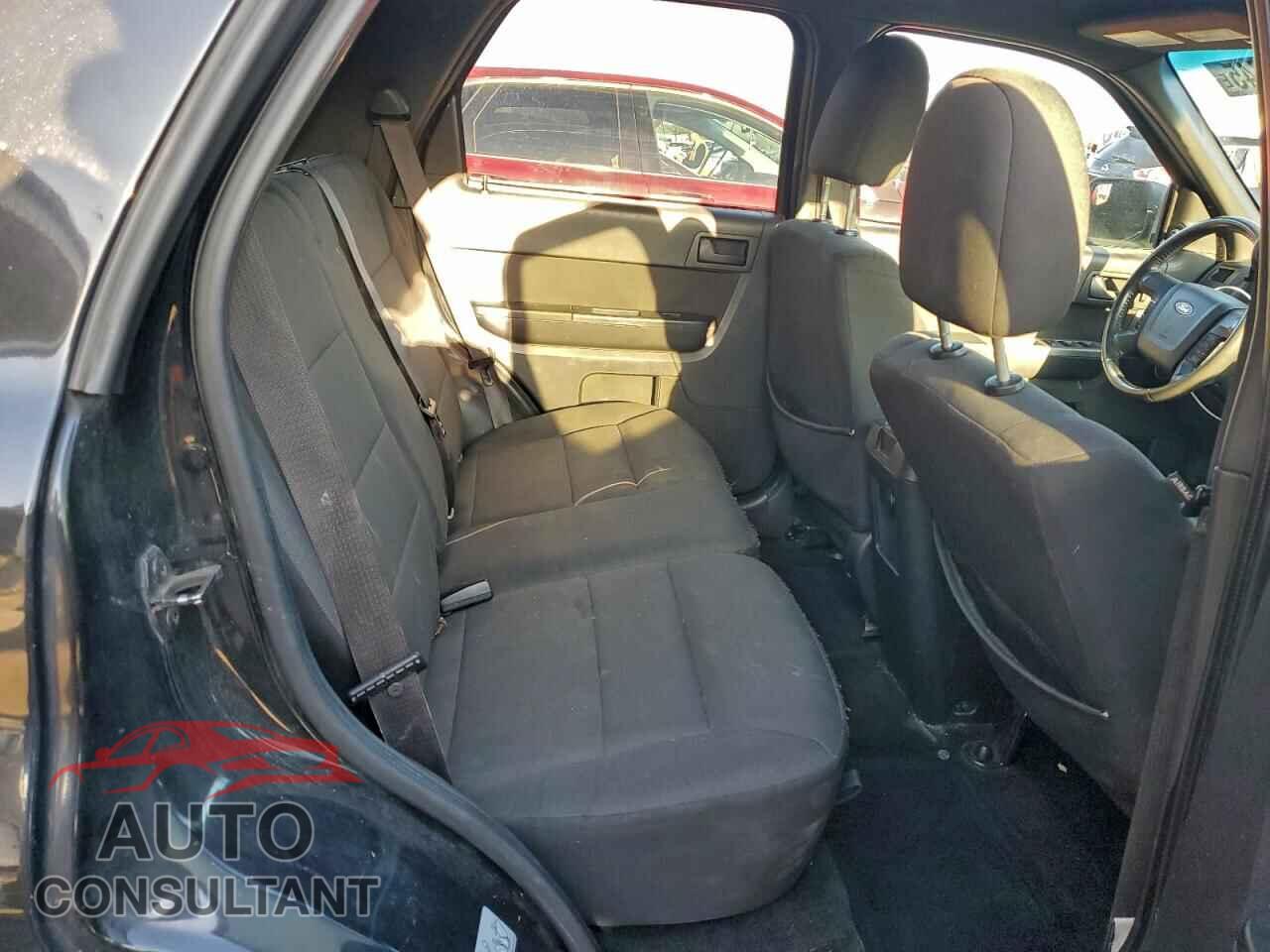 FORD ESCAPE 2011 - 1FMCU0D72BKB85633