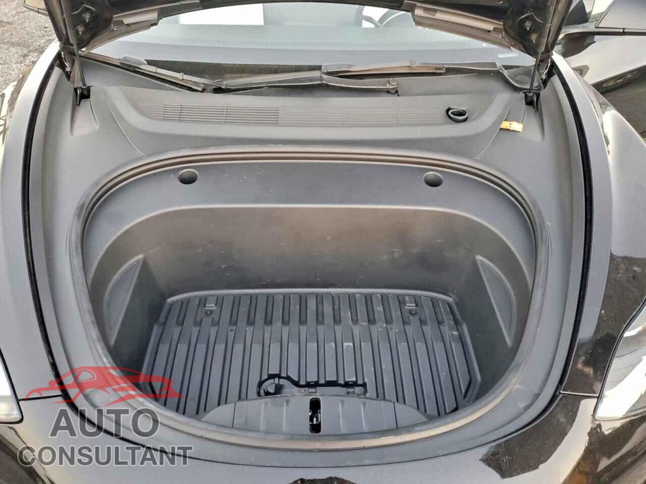 TESLA MODEL 3 2022 - 5YJ3E1EB2NF154779