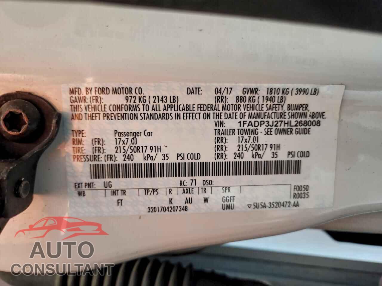 FORD FOCUS 2017 - 1FADP3J27HL268008