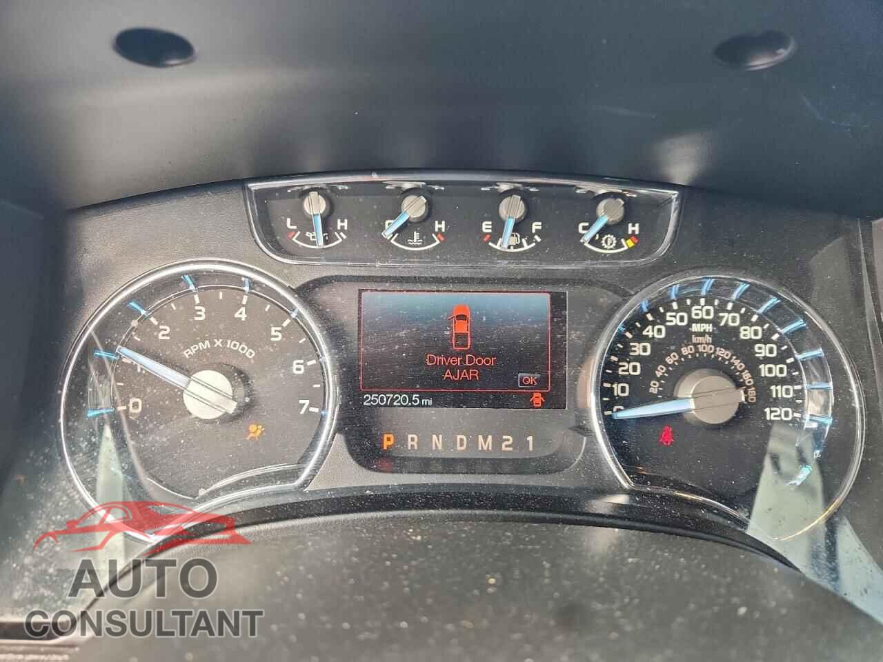 FORD F-150 2011 - 1FTFW1CF5BFA05774