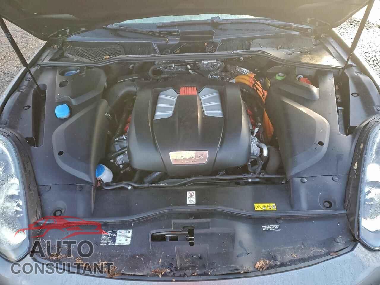 PORSCHE CAYENNE 2016 - WP1AE2A29GLA62456