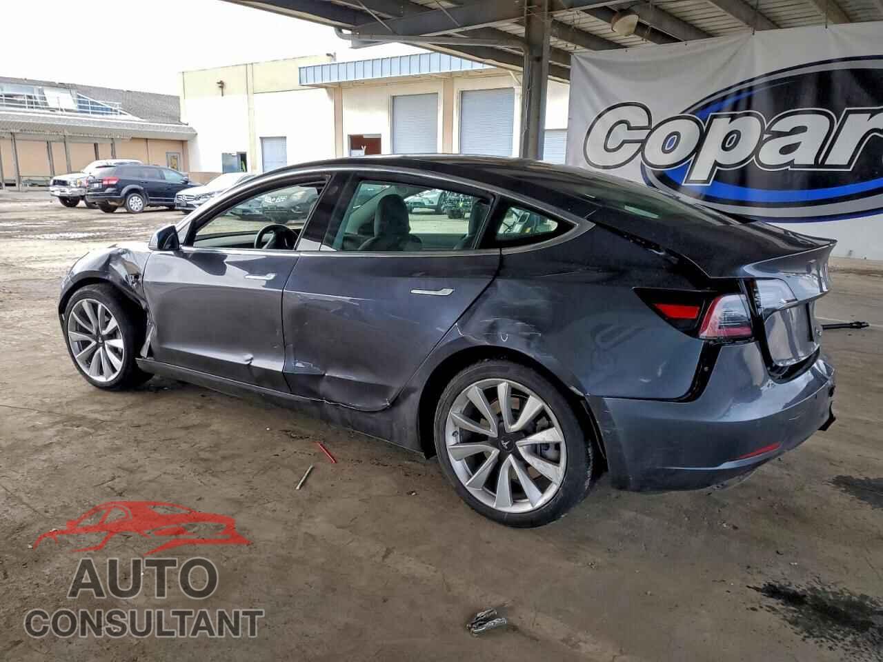 TESLA MODEL 3 2019 - 5YJ3E1EB9KF389207