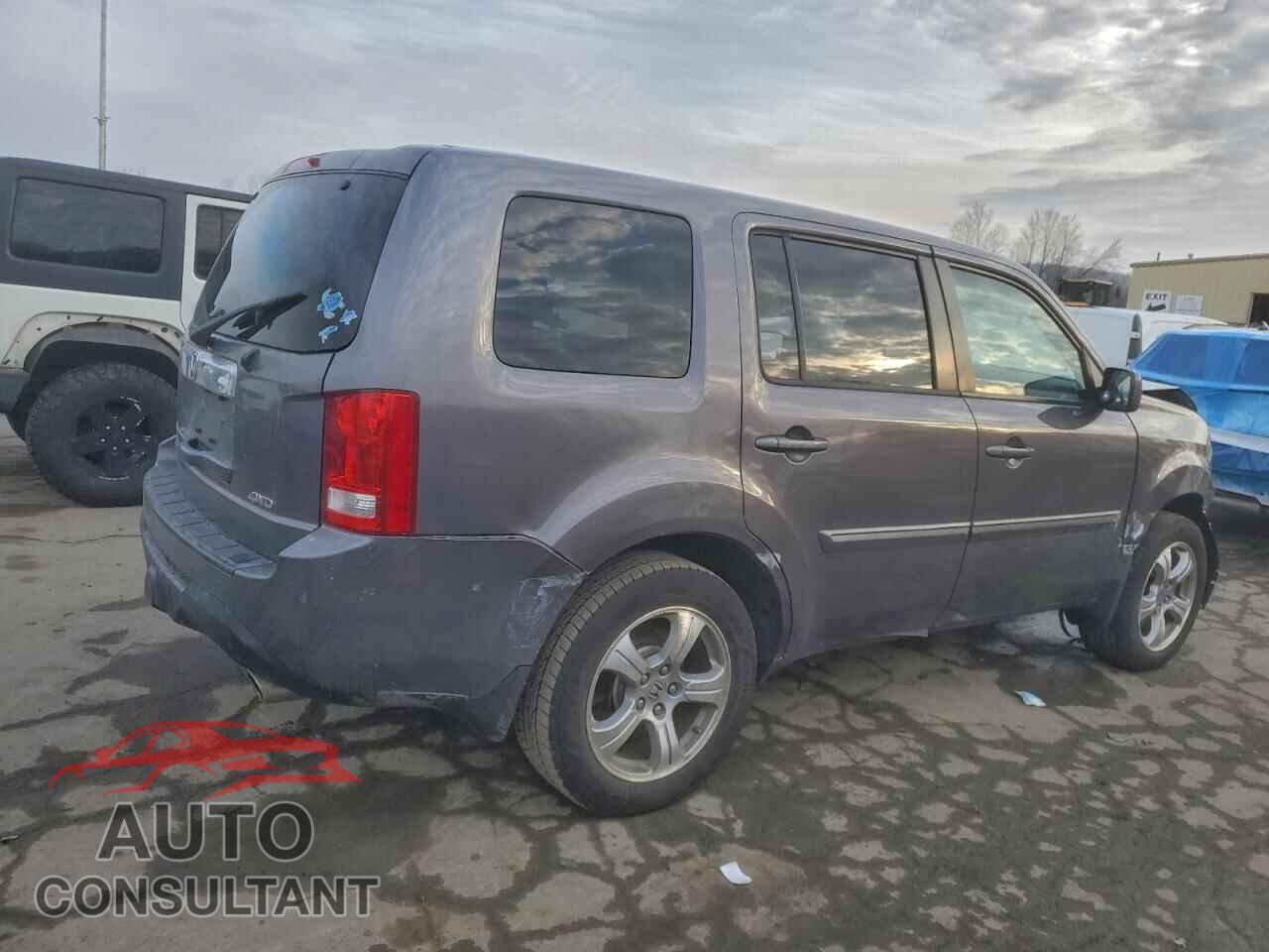 HONDA PILOT 2014 - 5FNYF4H72EB012685