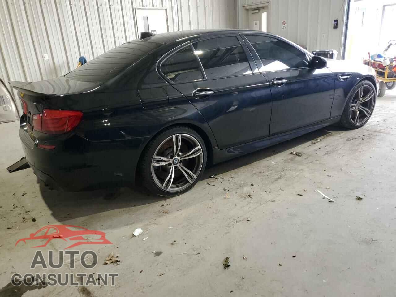 BMW M5 2013 - WBSFV9C57DD096367