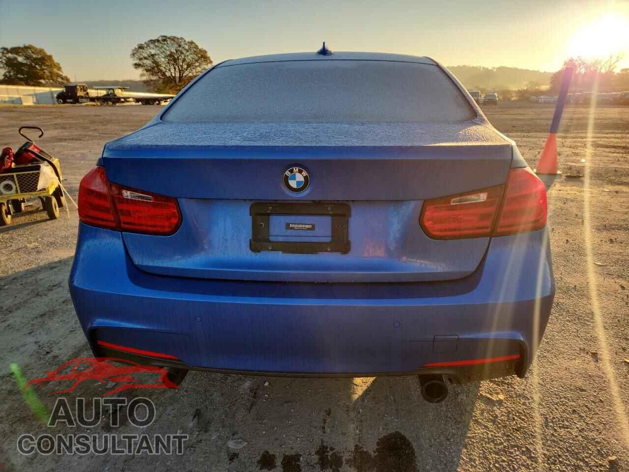 BMW 1 SERIES 2013 - WBA3F9C57DF483672