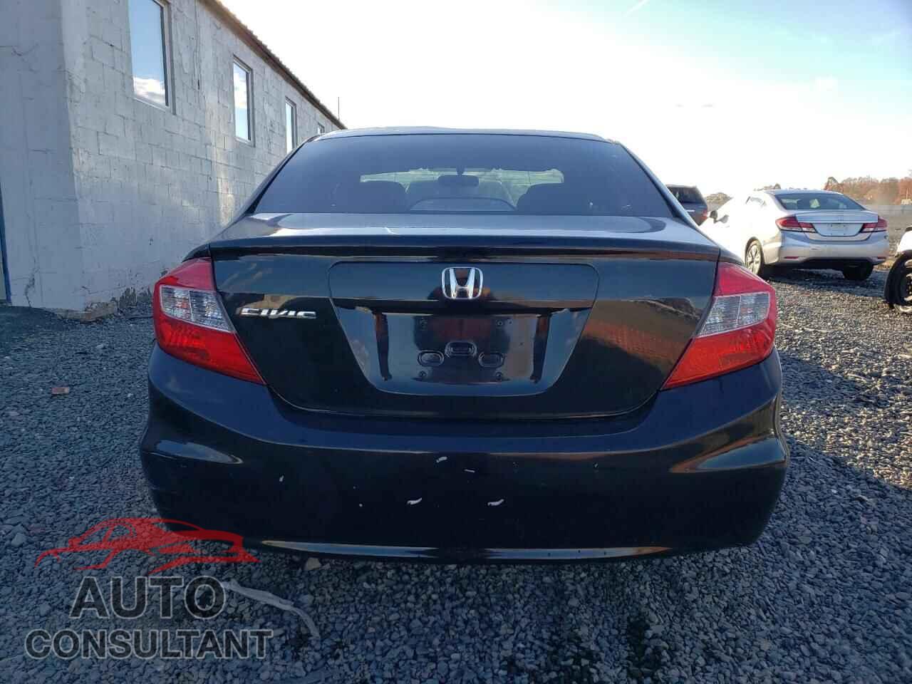 HONDA CIVIC 2012 - 2HGFB2F53CH590702