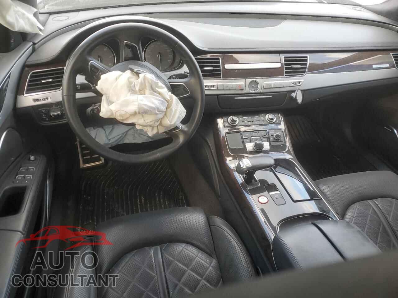 AUDI S8 2014 - WAUD2AFD0EN003208