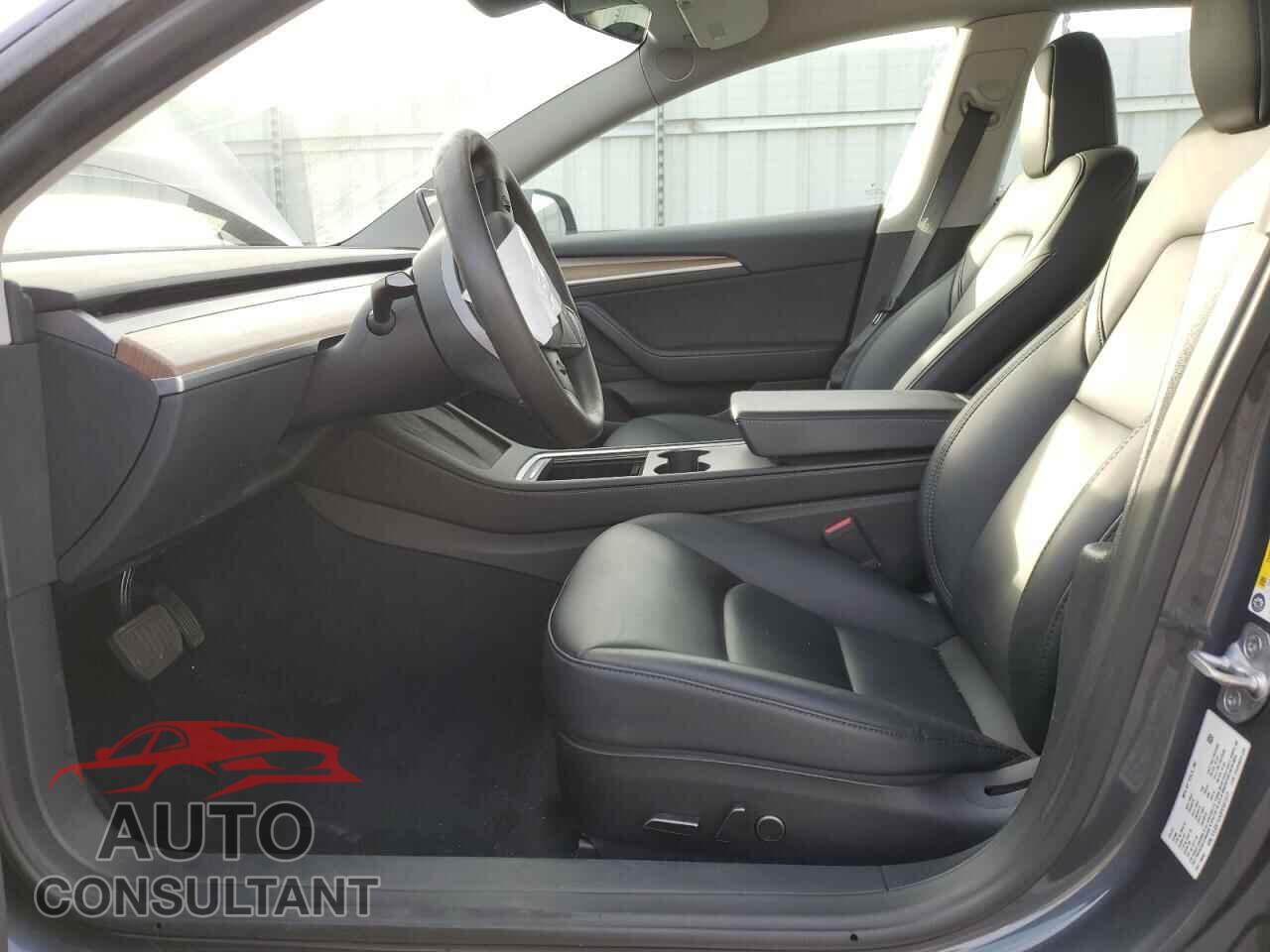 TESLA MODEL 3 2023 - 5YJ3E1EA3PF581477