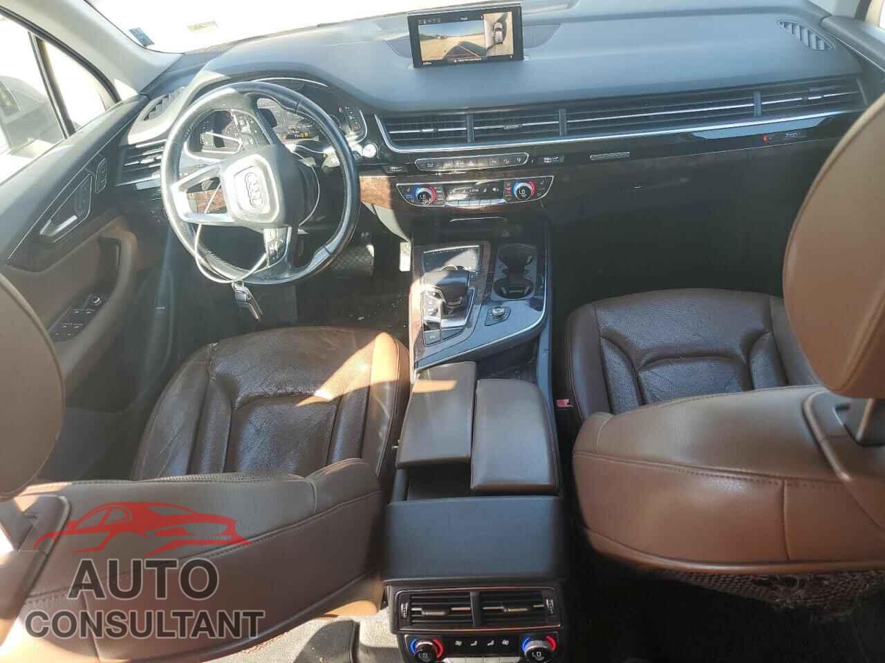 AUDI Q7 2017 - WA1LAAF71HD012483
