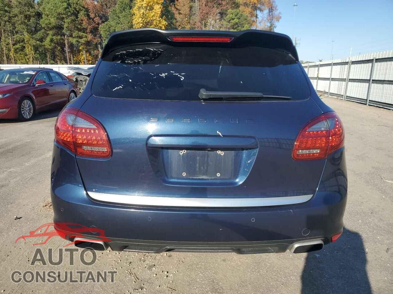PORSCHE CAYENNE 2012 - WP1AA2A23CLA04770