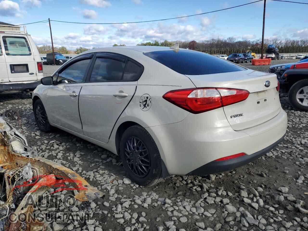 KIA FORTE 2014 - KNAFK4A60E5140295