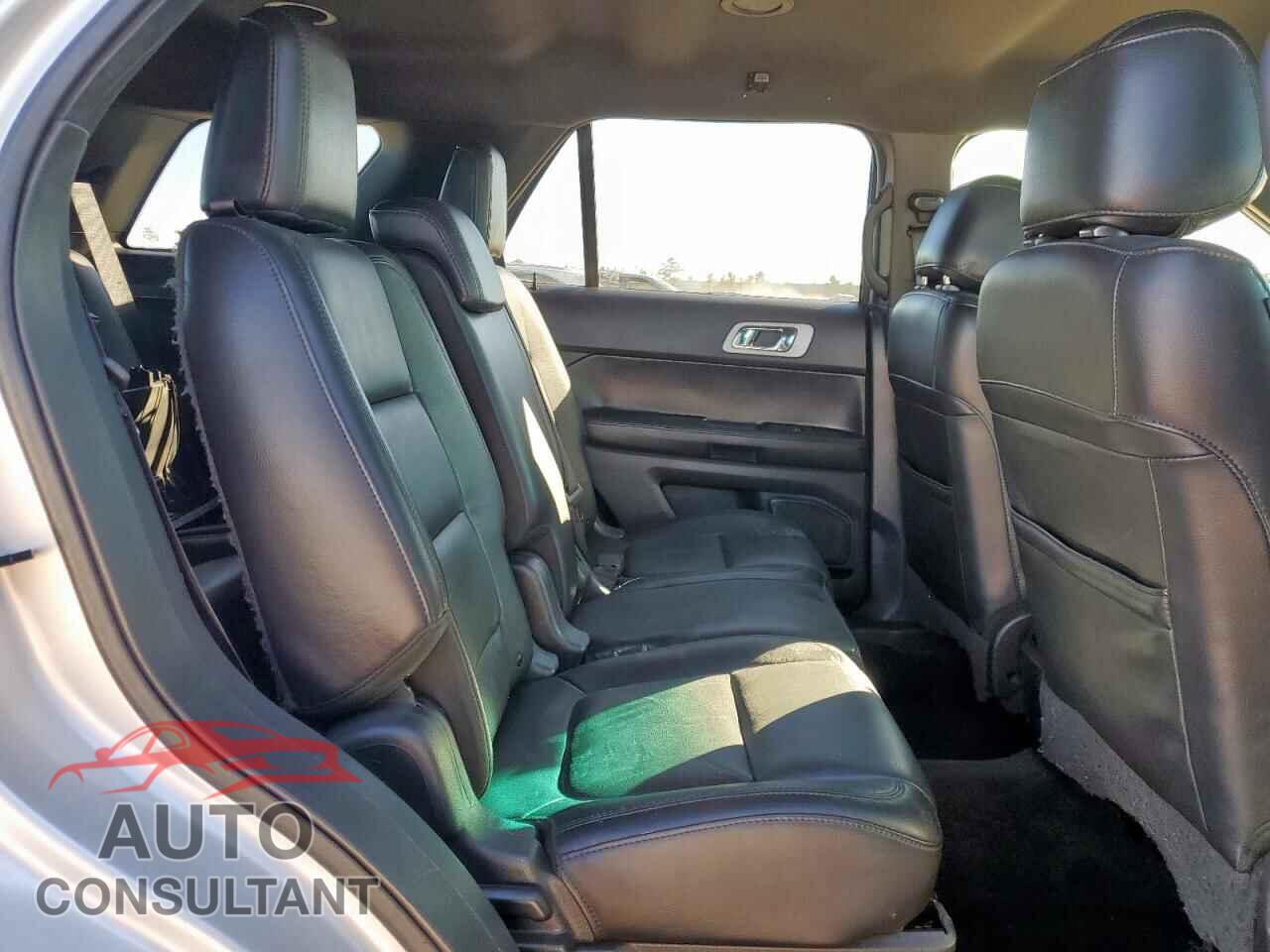 FORD EXPLORER 2015 - 1FM5K7D87FGA92857