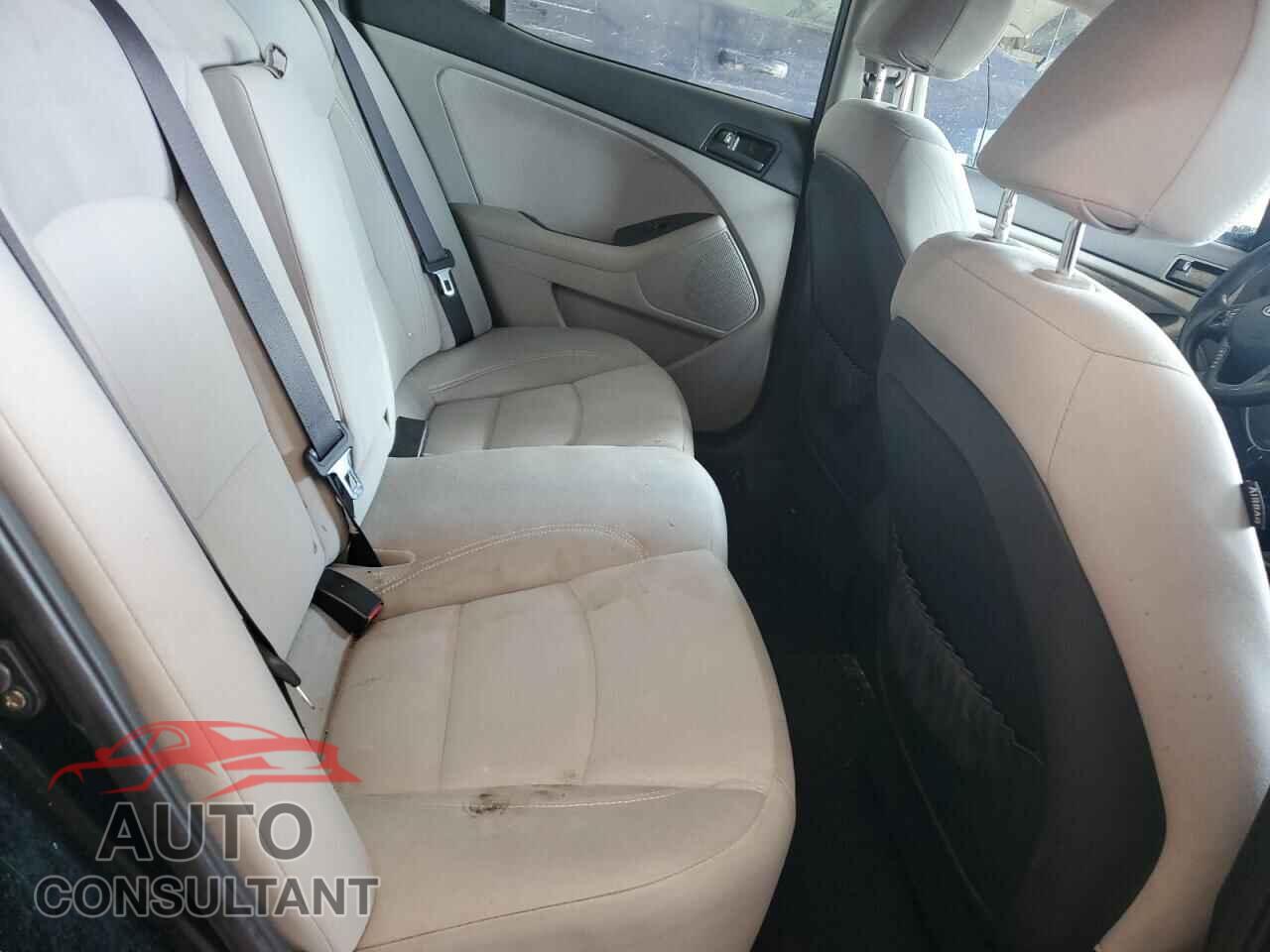 KIA OPTIMA 2012 - KNAGM4A74C5291550