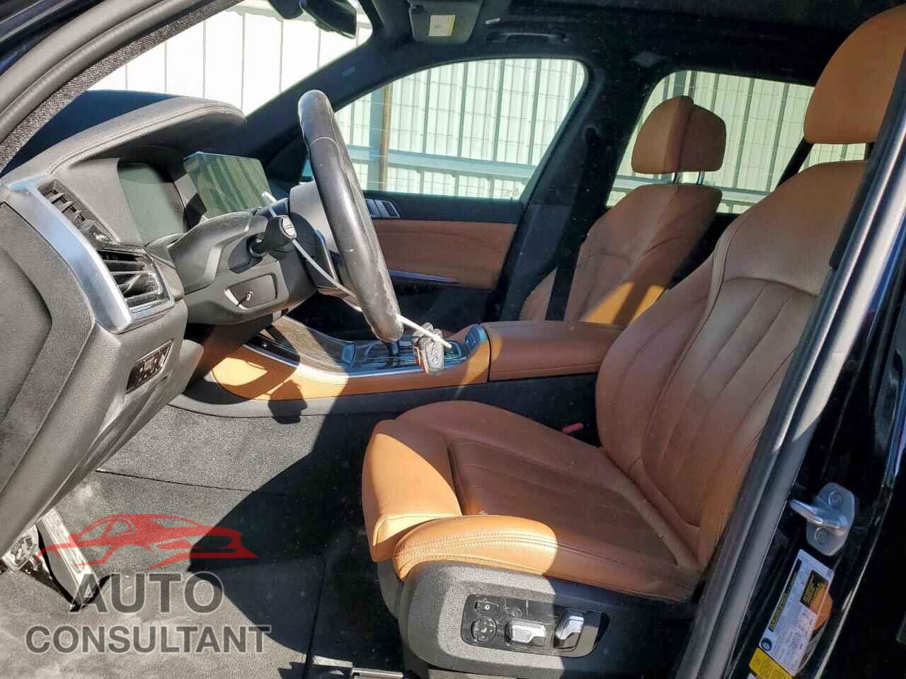 BMW X5 2022 - 5UXCR4C05N9K77458