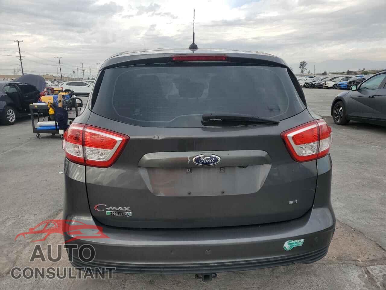 FORD CMAX 2017 - 1FADP5EU6HL105583