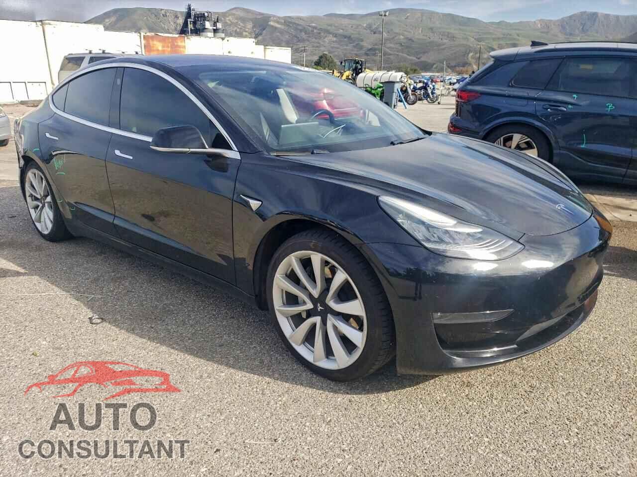 TESLA MODEL 3 2019 - 5YJ3E1EA2KF190815