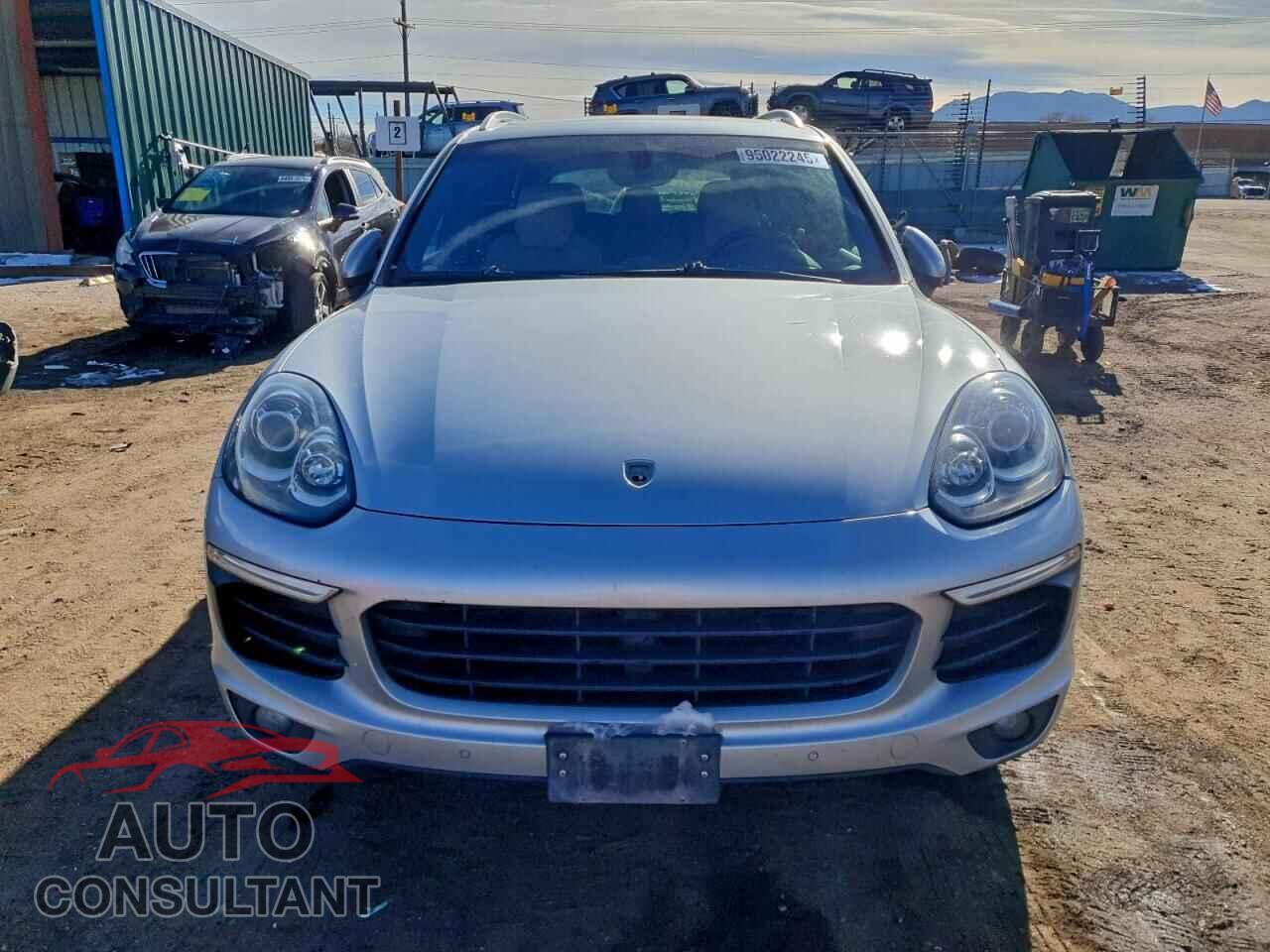 PORSCHE CAYENNE 2016 - WP1AA2A23GLA02975