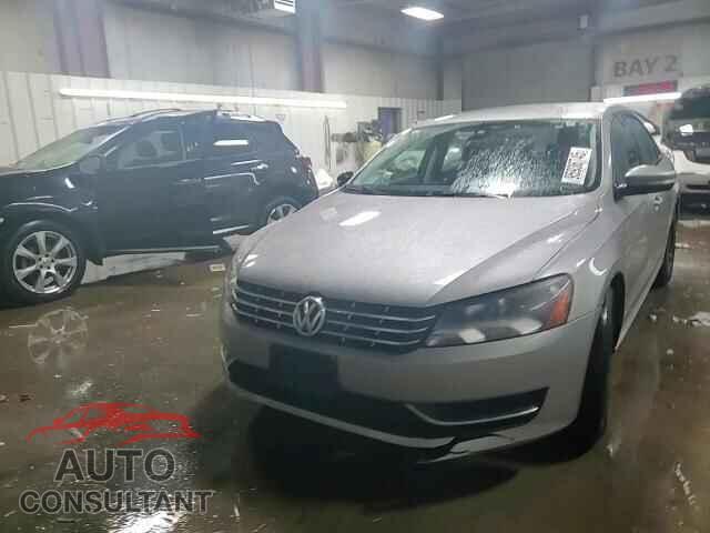 VOLKSWAGEN PASSAT 2014 - 1VWAP7A32EC009416