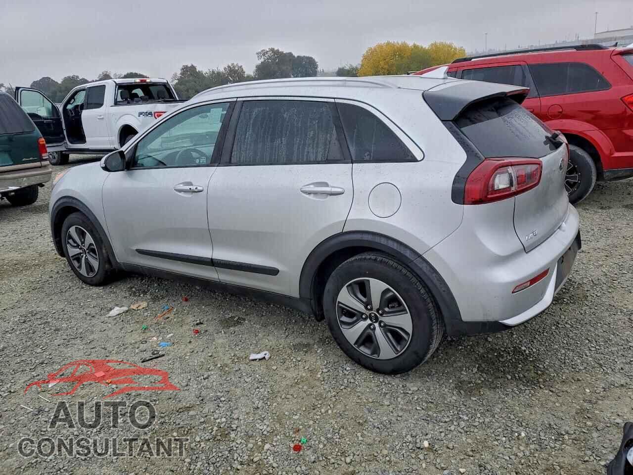 KIA NIRO 2017 - KNDCC3LC8H5067276