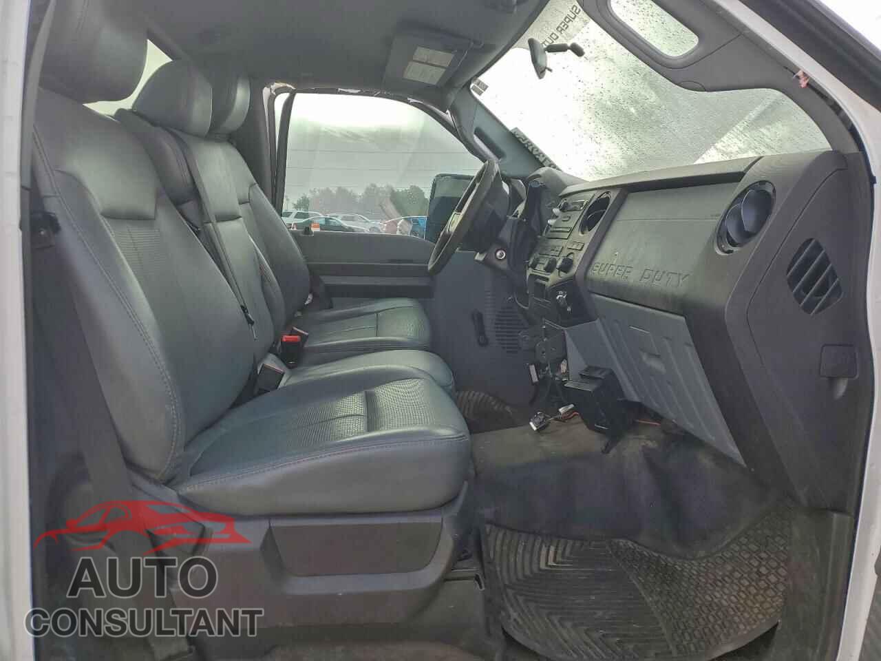 FORD F250 2011 - 1FTBF2A62BEC16668