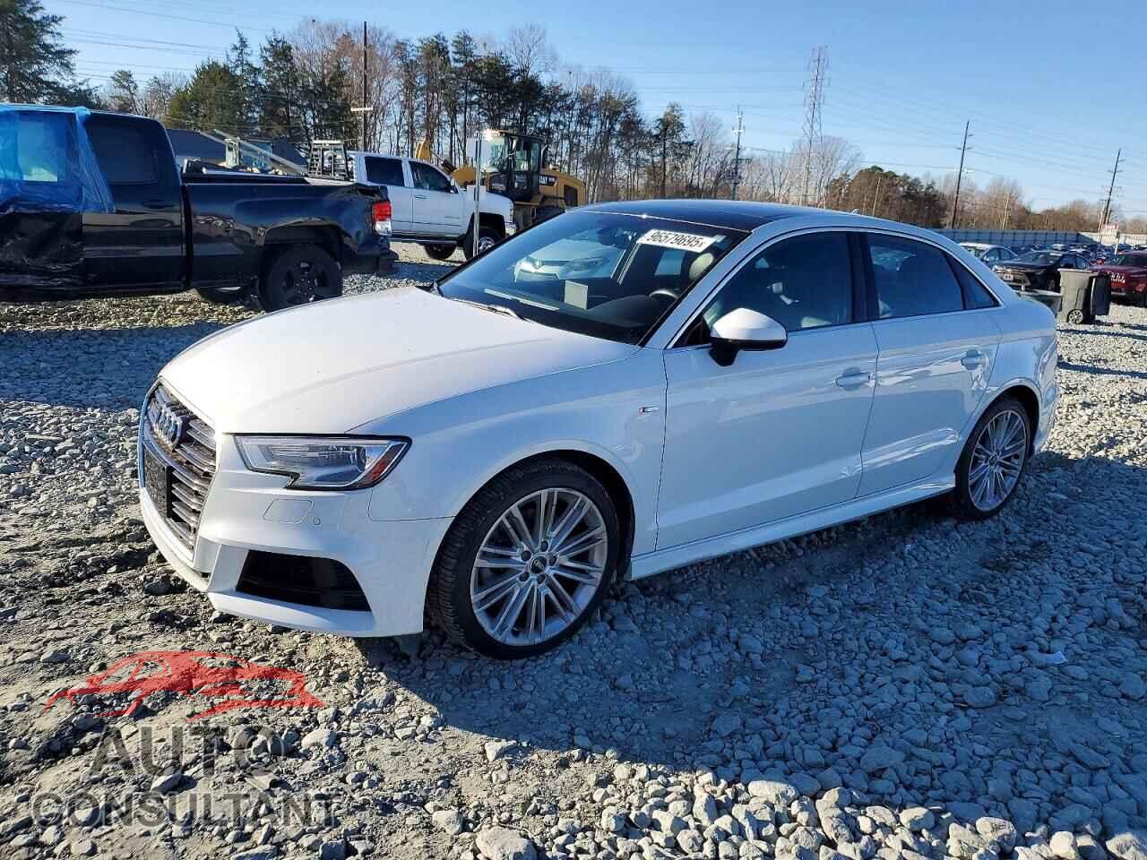 AUDI A3 2017 - WAUGUGFF2H1042793