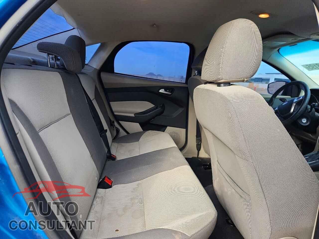 FORD FOCUS 2014 - 1FADP3F24EL254877