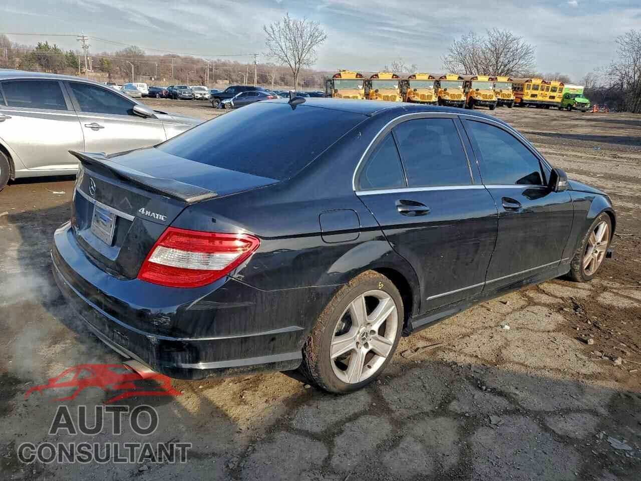MERCEDES-BENZ C-CLASS 2010 - WDDGF8BB5AR087357