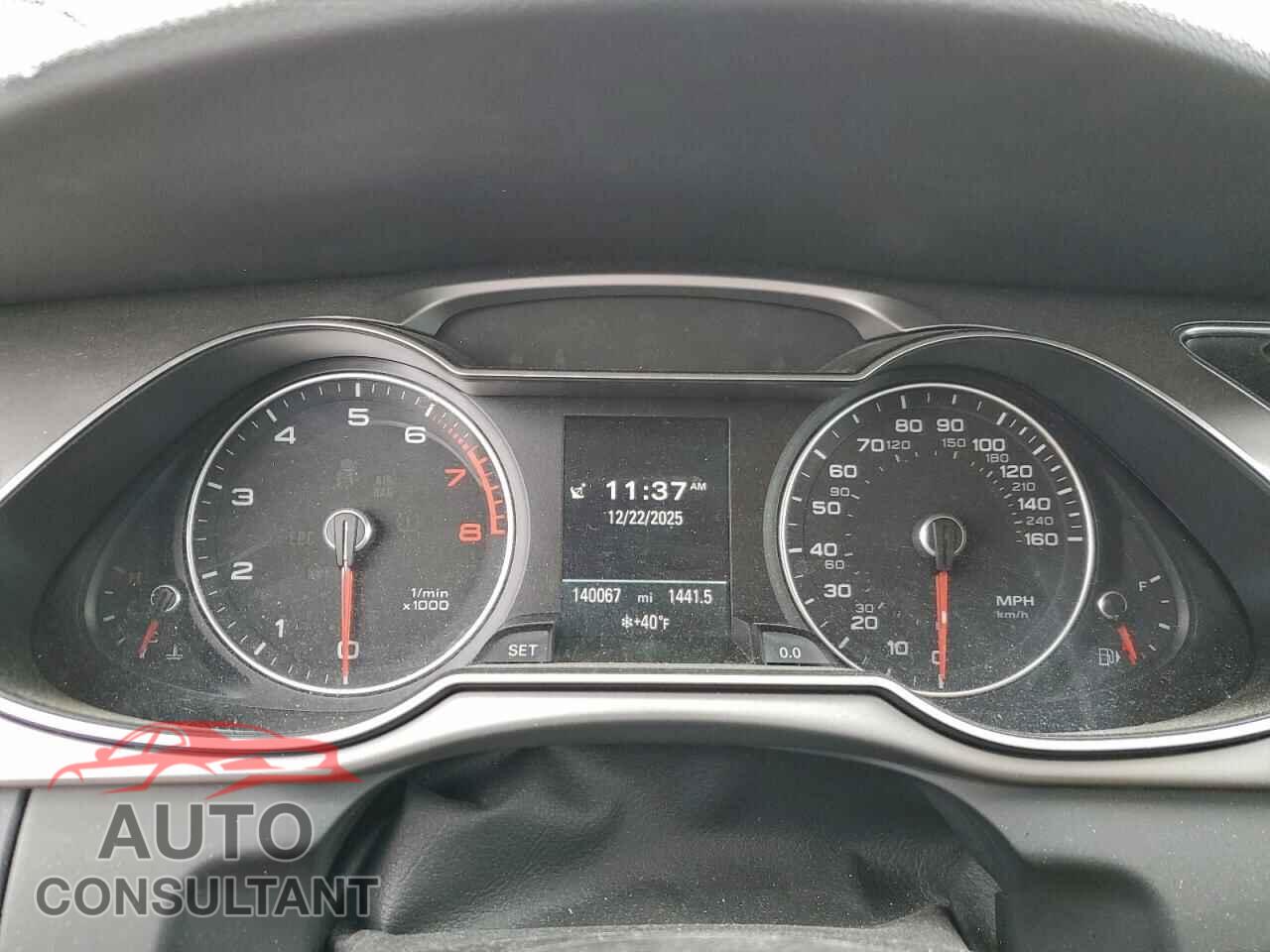 AUDI A4 2013 - WAUFFAFL8DN029297